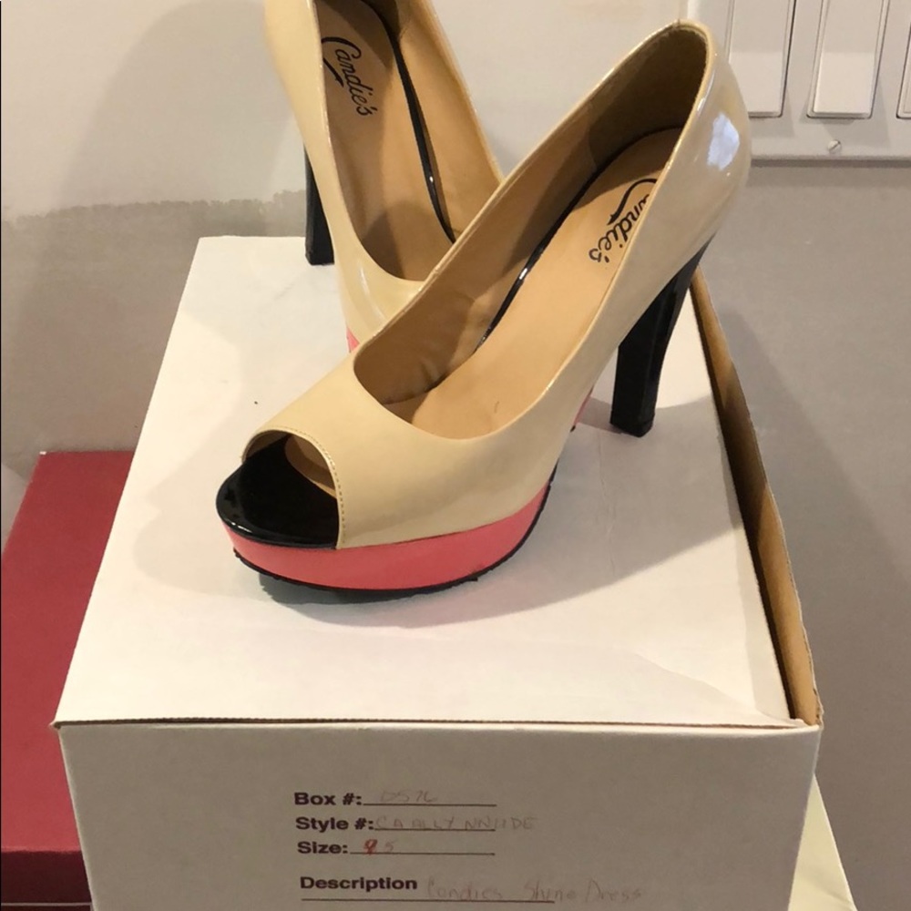 Candies size 10 NWT heels